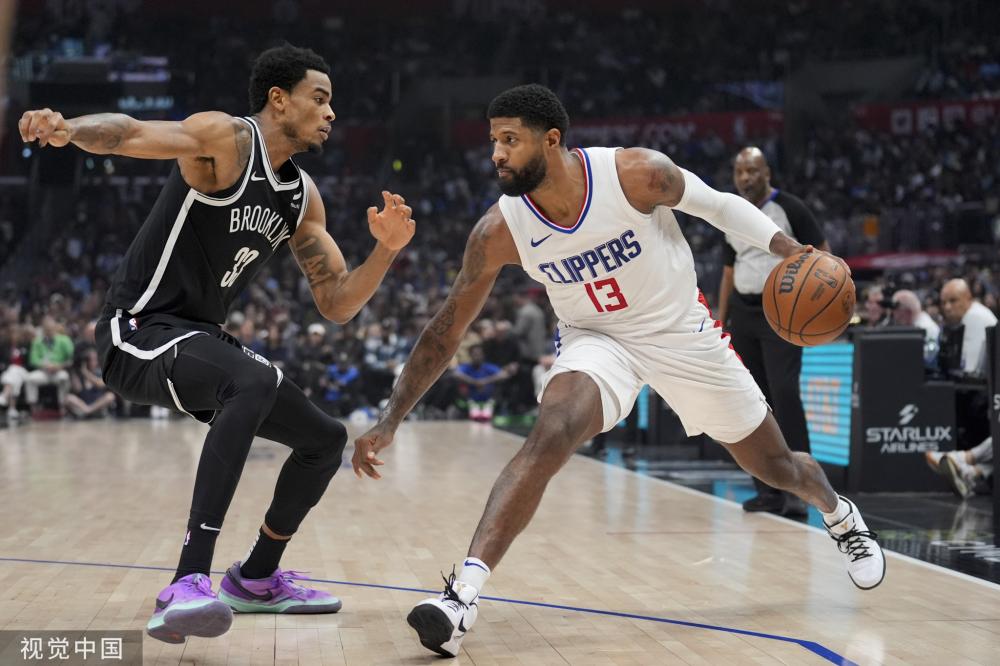 电讯报：对热刺来说签下帕利尼亚比引进吉布斯-怀特更重要.